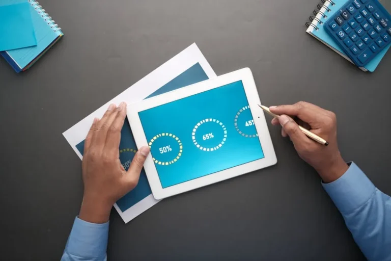 Digital Invitations: Design Ideas and Examples