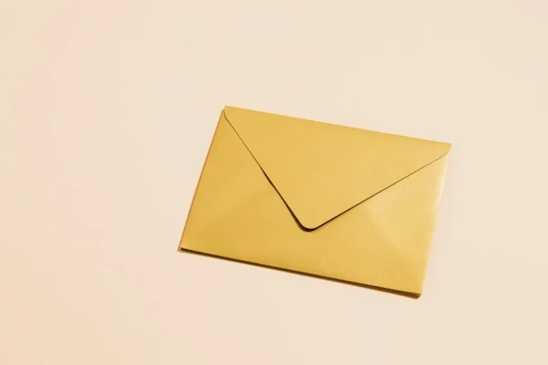 Invitation Etiquette: What to Include and What to Avoid