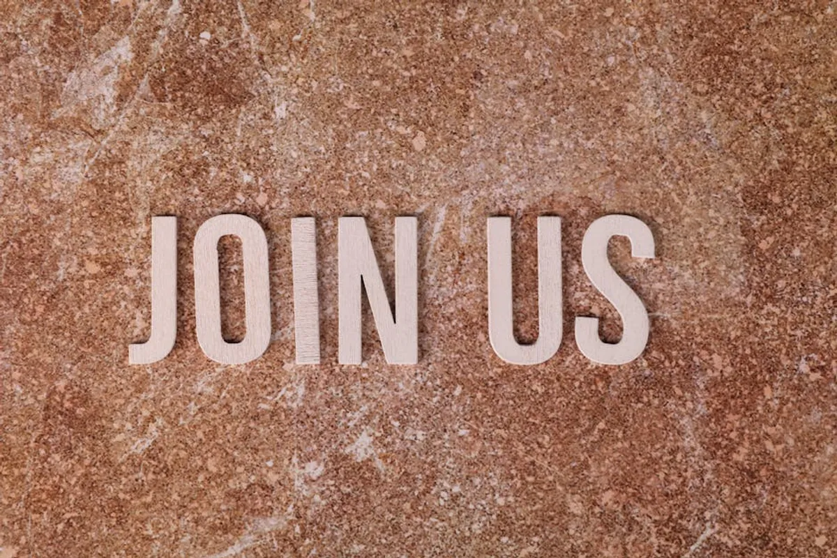 Invitation Wording: Design Ideas and Examples